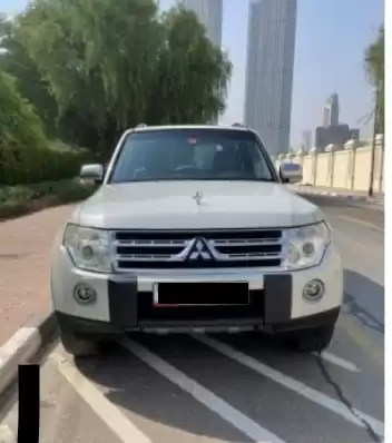 مستعملة Mitsubishi Pajero للبيع في دبي #31782 - 1  صورة 