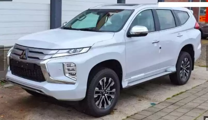 Использовал Mitsubishi Montero Продается в Дубай #32103 - 1  image 