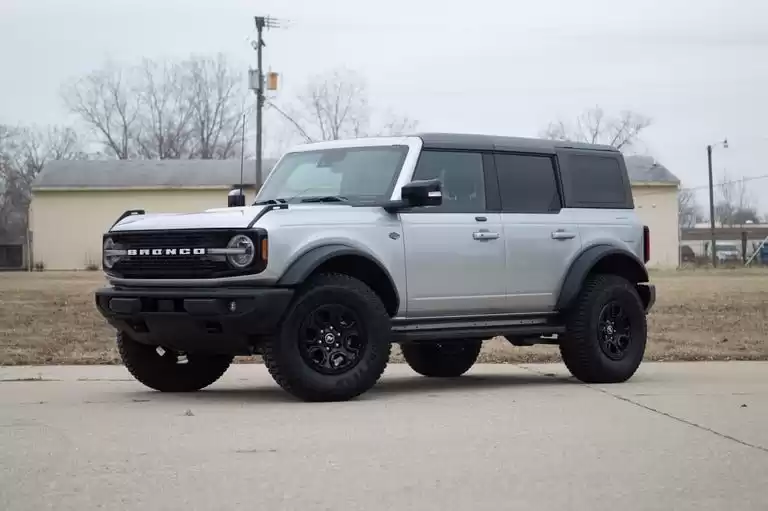 Used Ford Bronco For Sale in Doha Port , Doha #32155 - 1  image 
