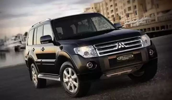 Использовал Mitsubishi Pajero SUV Продается в Вади Аль Банат , Доха #32868 - 1  image 