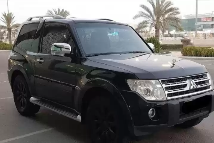 用过的 Mitsubishi Pajero SUV 出售 在 Fereej Al Manaseer , 雷恩 #32870 - 1  image 