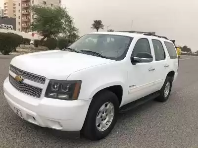 Gebraucht Chevrolet Tahoe Zu verkaufen in Kuwait #33629 - 1  image 