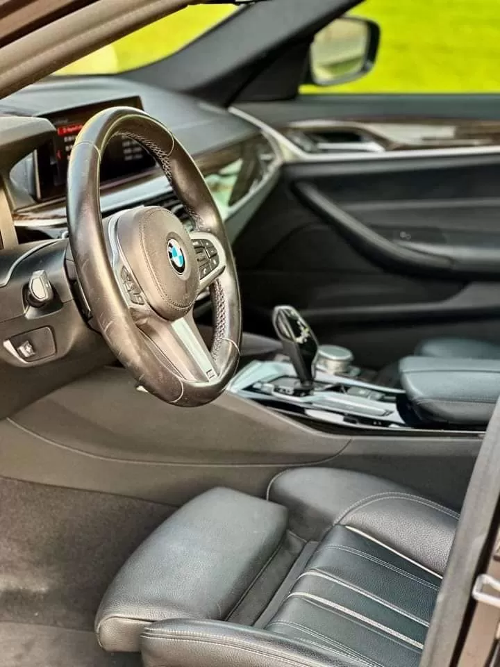 Used BMW 520i For Sale in Bur Dubai , Dubai #33948 - 1  image 