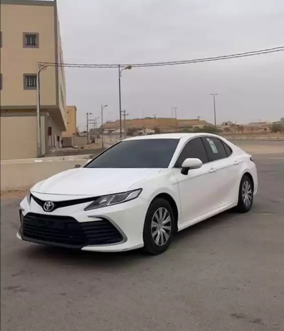 جديدة Toyota Kluger للبيع في جزيرة أبو الأبيض , أبو ظبي #34131 - 1  صورة 