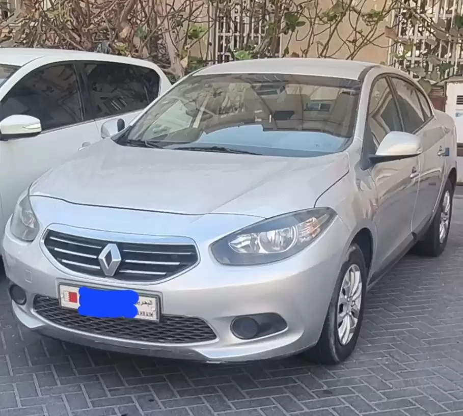Used Renault Fluence For Sale in Hoora , Al-Manamah , Capital Governorate #34225 - 1  image 