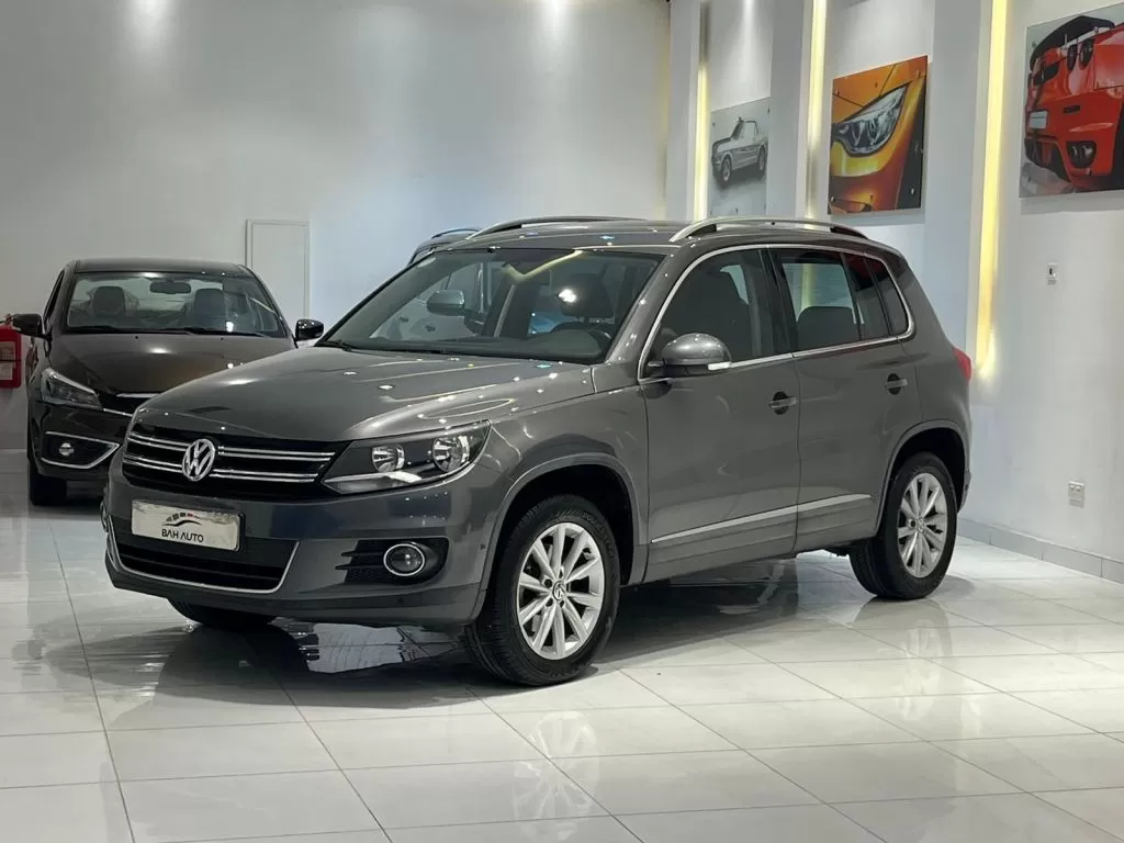 Used Volkswagen Tiguan SUV For Sale in Ar Rifa , Southern Governorate #34231 - 1  image 