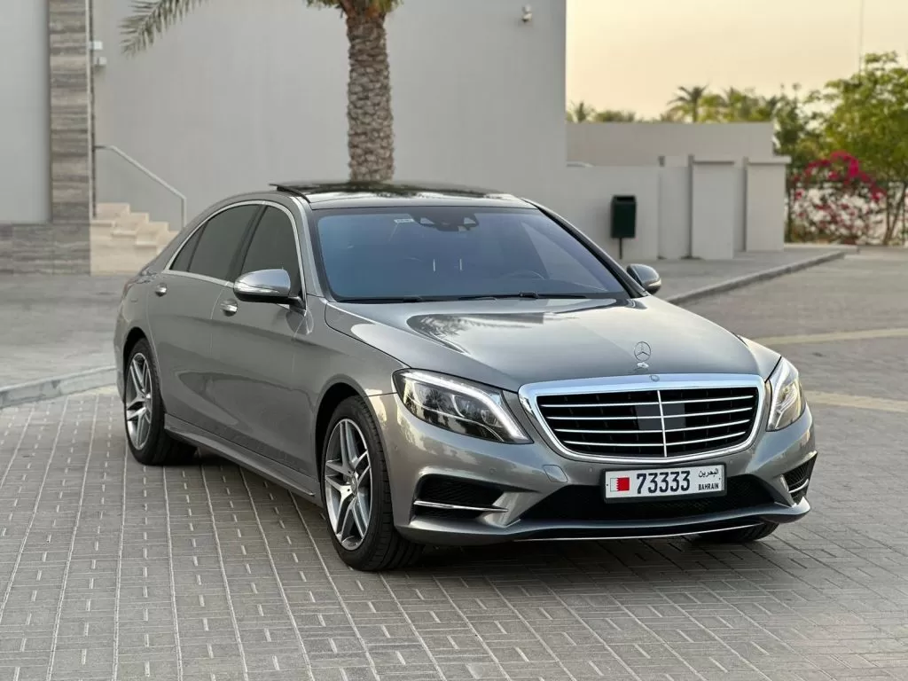 Used Mercedes-Benz 400 For Sale in Ar Rifa , Southern Governorate #34290 - 1  image 