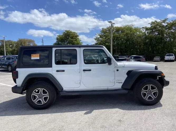 Used Jeep Unspecified For Sale in Al Madinah #34313 - 1  image 