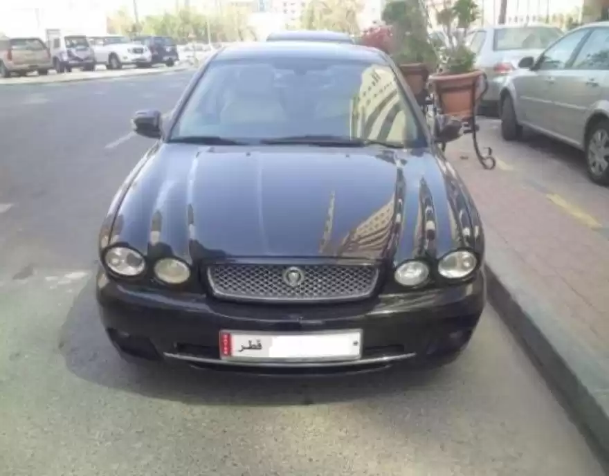 مستعملة Jaguar X-Type للبيع في الدوحة #6003 - 1  صورة 