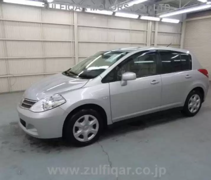 用过的 Nissan Tiida 出售 在 萨德 , 多哈 #6073 - 1  image 