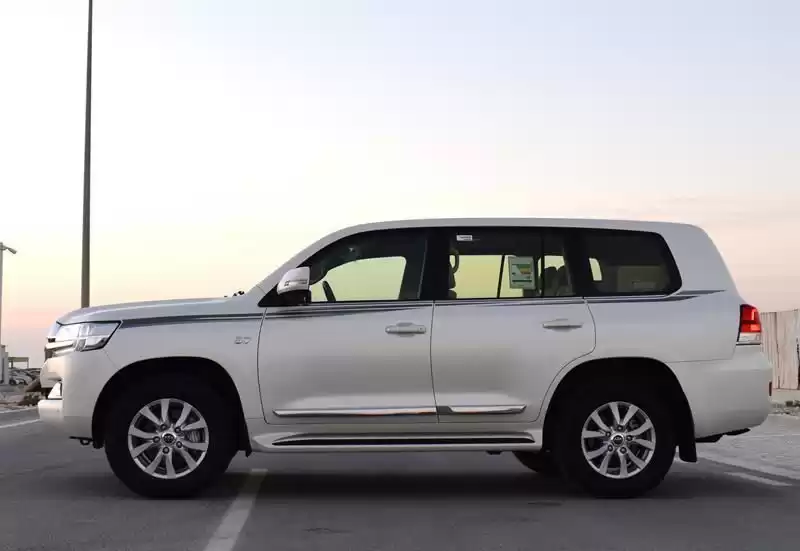 Gebraucht Toyota Unspecified Zu verkaufen in Doha #6408 - 1  image 