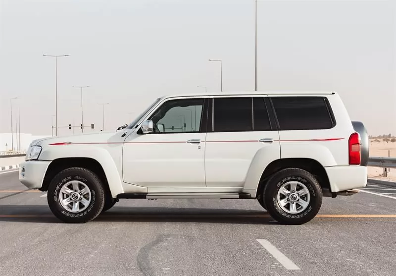 Использовал Nissan Unspecified Продается в Доха #6410 - 1  image 
