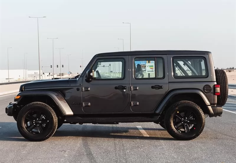 Used Jeep Unspecified For Sale in Doha #6425 - 1  image 