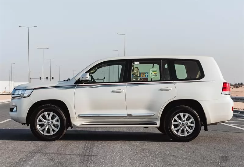 Utilisé Toyota Unspecified À vendre au Doha #6428 - 1  image 