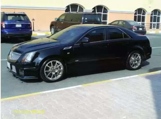 مستعملة Cadillac CTS للبيع في الدوحة #6557 - 1  صورة 