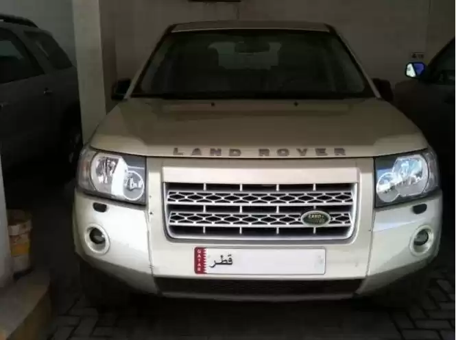 مستعملة Land Rover Unspecified للبيع في الدوحة #6601 - 1  صورة 