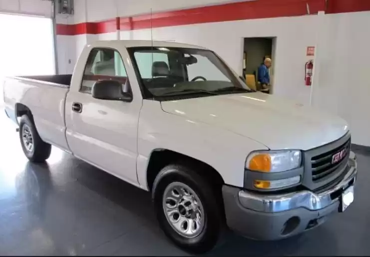 Used GMC Sierra For Sale in Doha #6707 - 1  image 