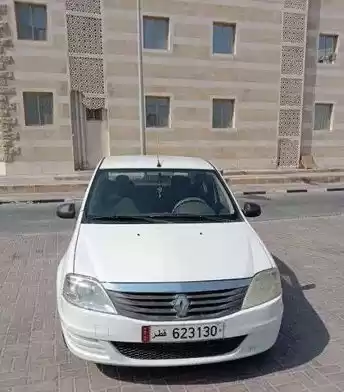 Gebraucht Renault Unspecified Zu verkaufen in Al Sadd , Doha #7258 - 1  image 