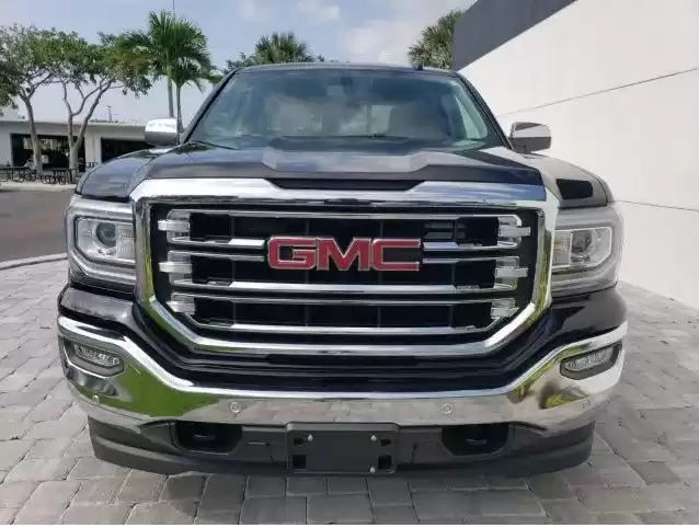 Used GMC Sierra For Sale in Doha #7505 - 1  image 