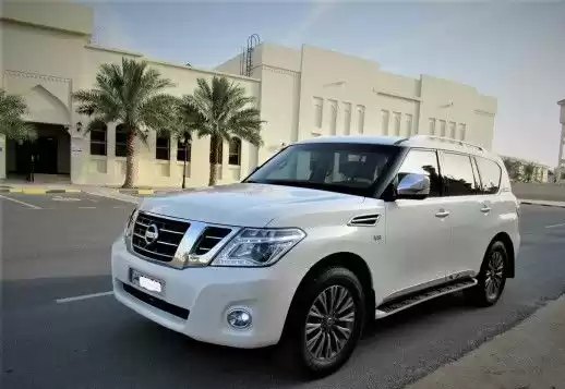 مستعملة Nissan Patrol للبيع في الدوحة #7724 - 1  صورة 