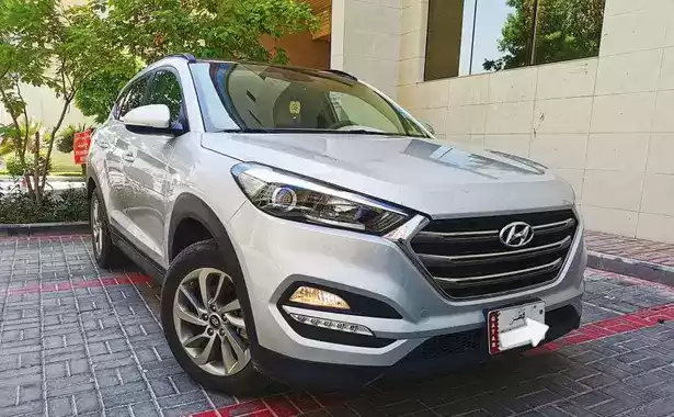 用过的 Hyundai Tucson 出售 在 萨德 , 多哈 #7886 - 1  image 