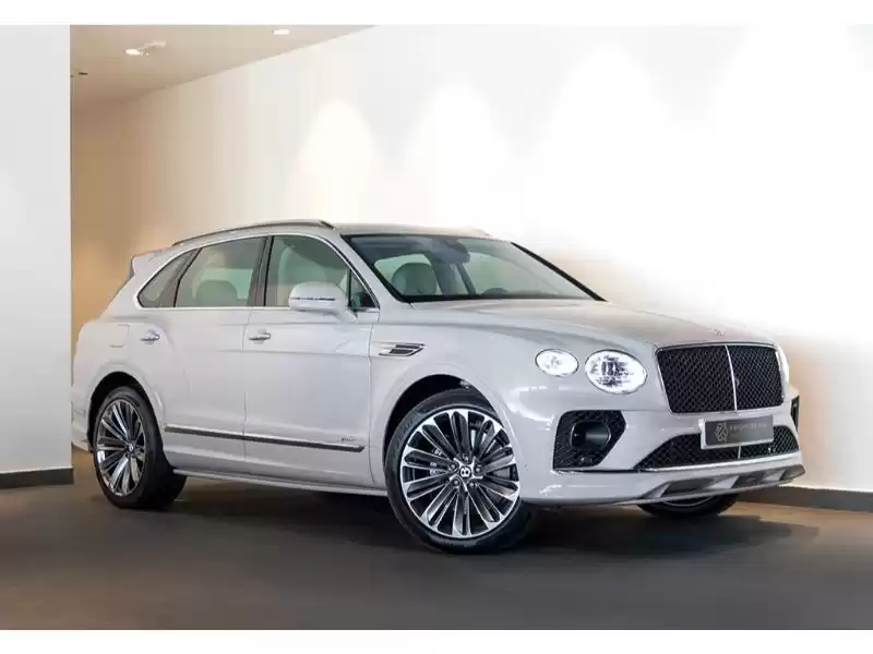 Использовал Bentley Unspecified Продается в Доха #8003 - 1  image 