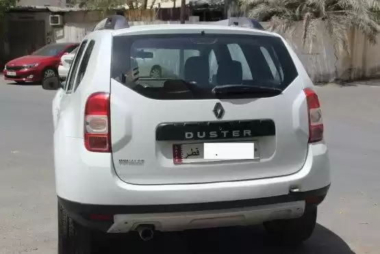 Gebraucht Renault Unspecified Zu verkaufen in Al Sadd , Doha #8046 - 1  image 