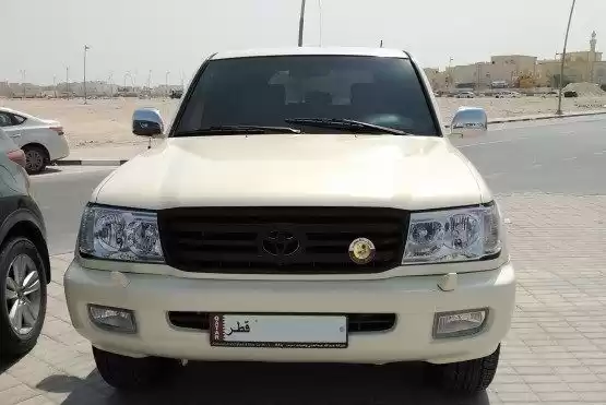 Gebraucht Toyota Land Cruiser Zu verkaufen in Al Sadd , Doha #8047 - 1  image 