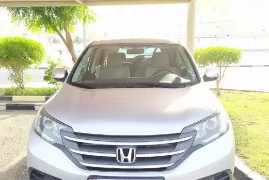 用过的 Honda CR-V 出售 在 萨德 , 多哈 #8107 - 1  image 