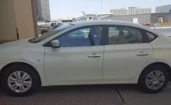 Использовал Nissan Sentra Продается в Аль-Садд , Доха #8225 - 1  image 