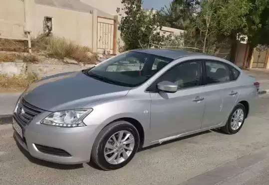 用过的 Nissan Sentra 出售 在 萨德 , 多哈 #8421 - 1  image 