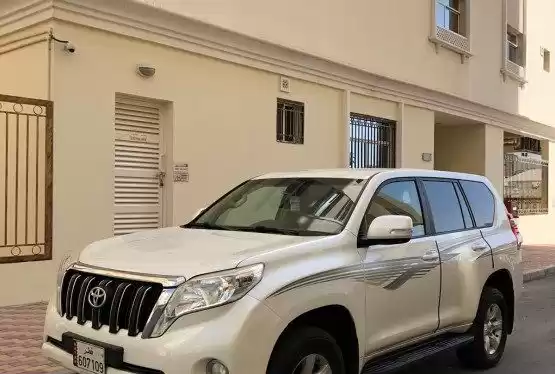 用过的 Toyota Prado 出售 在 萨德 , 多哈 #8444 - 1  image 