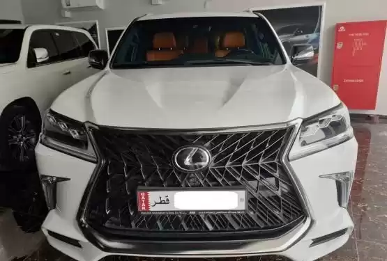 Использовал Lexus LX Продается в Доха #8449 - 1  image 
