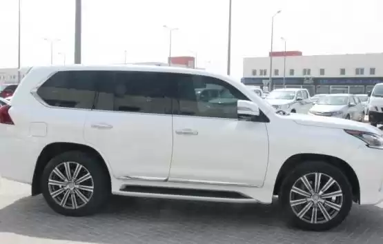 Использовал Lexus LX Продается в Доха #8452 - 1  image 