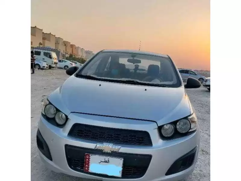 Kullanılmış Chevrolet Sonic Satılık içinde Al Sadd , Doha #8490 - 1  image 