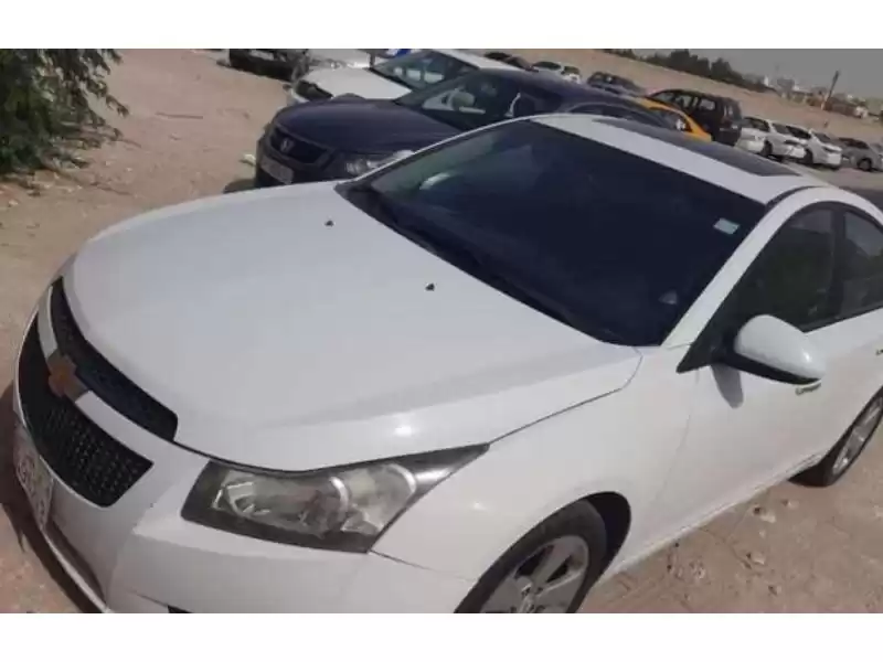 Used Chevrolet Cruze For Sale in Al Sadd , Doha #8499 - 1  image 