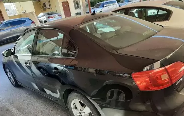 用过的 Volkswagen Jetta 出售 在 萨德 , 多哈 #8596 - 1  image 