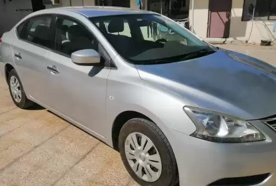用过的 Nissan Sentra 出售 在 萨德 , 多哈 #8618 - 1  image 