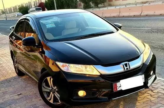 مستعملة Honda City للبيع في الدوحة #8692 - 1  صورة 