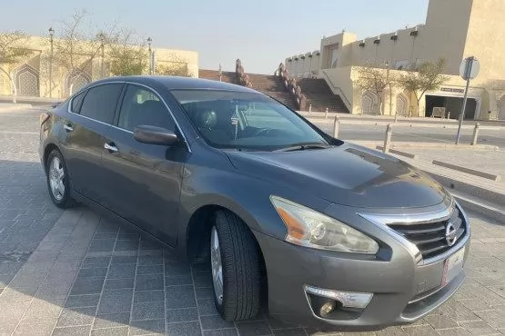 Used Nissan Altima For Sale in Doha #8698 - 1  image 