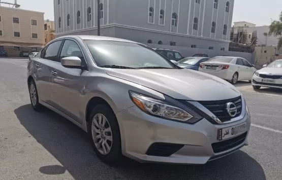 Used Nissan Altima For Sale in Doha #8720 - 1  image 