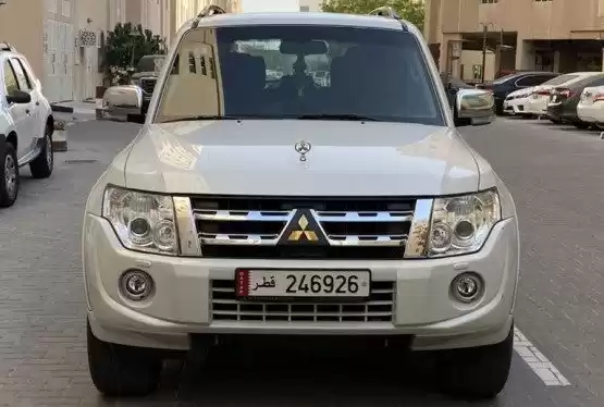Использовал Mitsubishi Pajero Продается в Доха #8727 - 1  image 