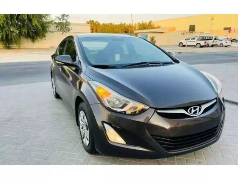 Использовал Hyundai Elantra Продается в Доха #8749 - 1  image 