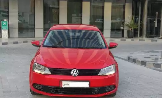 Gebraucht Volkswagen Jetta Zu verkaufen in Doha #8754 - 1  image 
