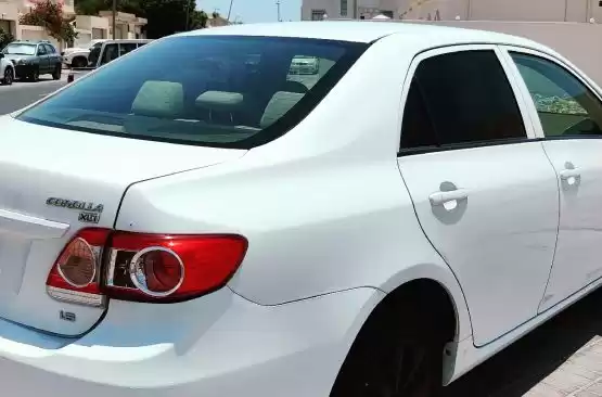 Использовал Toyota Camry Продается в Аль-Садд , Доха #8776 - 1  image 