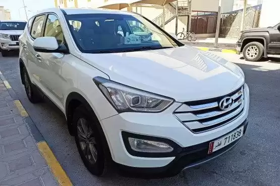 Used Hyundai Santa Fe For Sale in Al Sadd , Doha #8848 - 1  image 