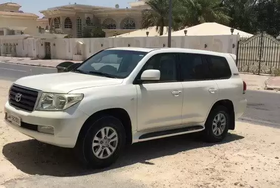 Gebraucht Toyota Land Cruiser Zu verkaufen in Al Sadd , Doha #8862 - 1  image 