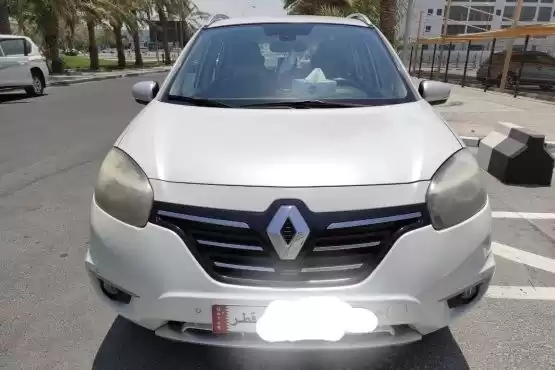 Gebraucht Renault Koleos Zu verkaufen in Al Sadd , Doha #8880 - 1  image 
