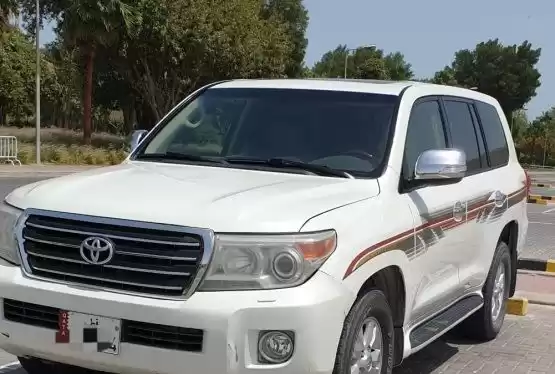 Использовал Toyota Land Cruiser Продается в Аль-Садд , Доха #8896 - 1  image 