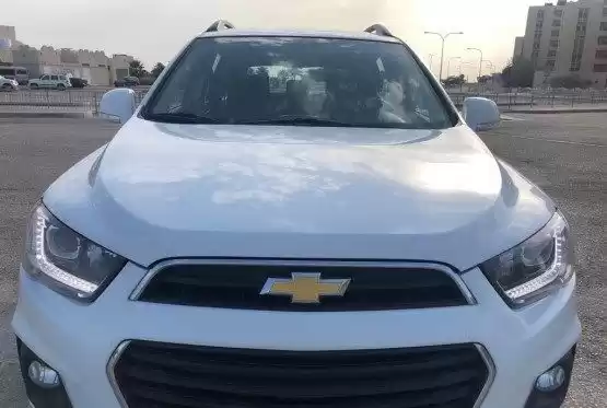 Usado Chevrolet Captiva Venta en Doha #8909 - 1  image 